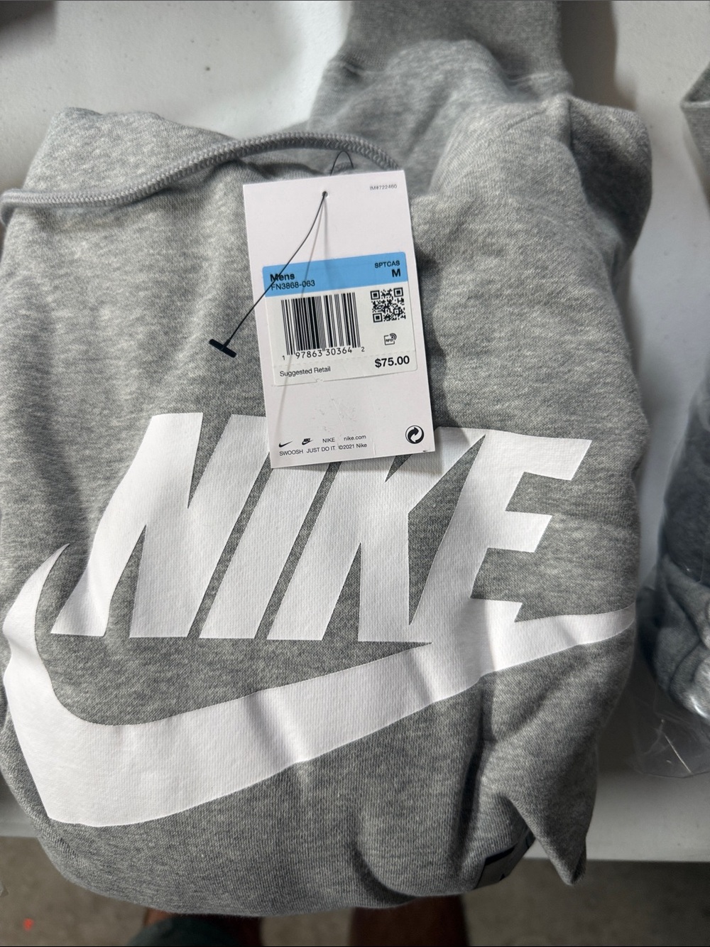 MENS NIKE SPORTSWEAR CLUB FLEECE PULLOVER HOODIE_GREY FN3868-063-SIZE M